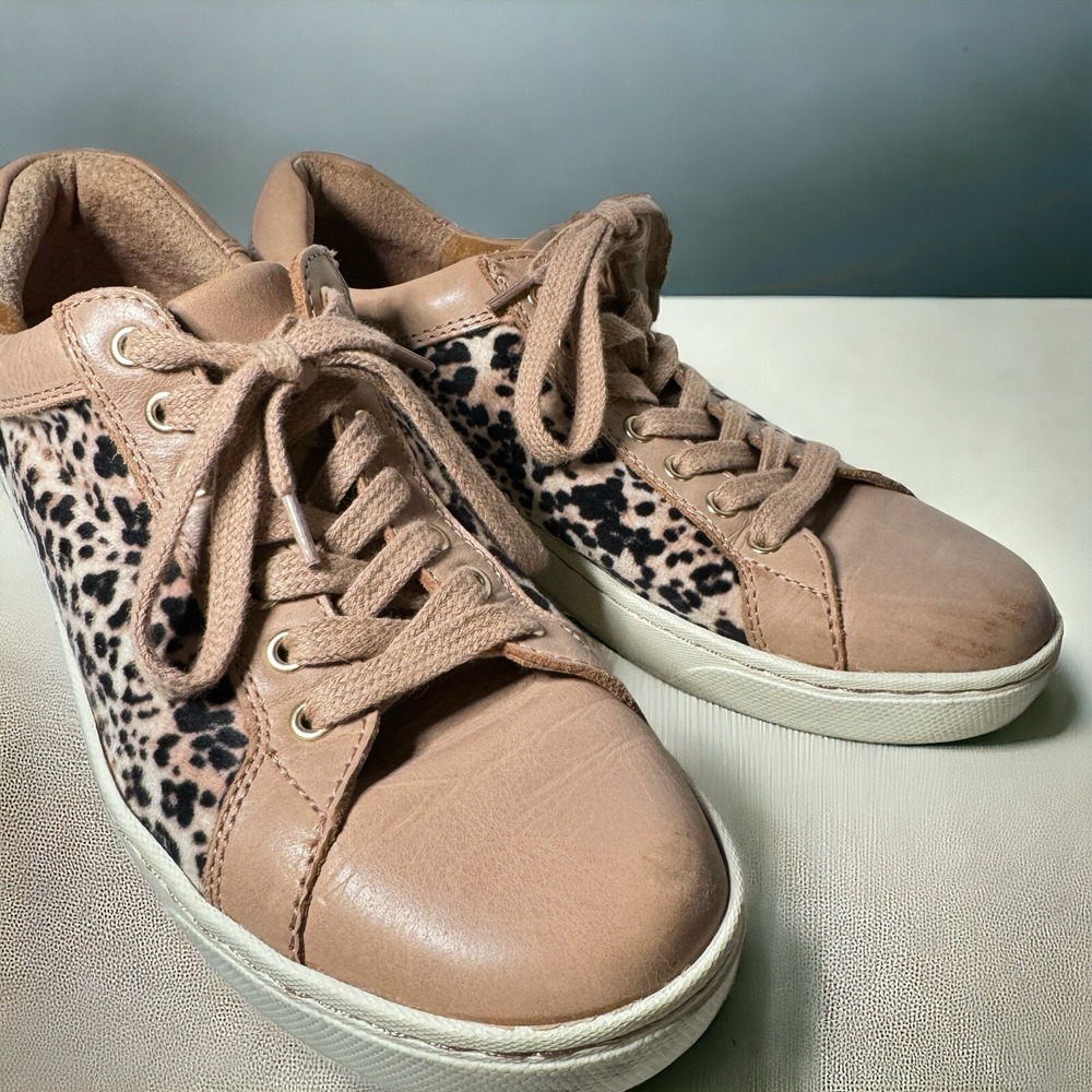 Born Leather Animal Print - Women's Sz 8.5- Style #F69641 - Lace-up Sneakers EUC